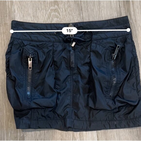 BURBERRY BLACK MINI SKIRT with zipper packets SIZE US 4 - Picture 9 of 9